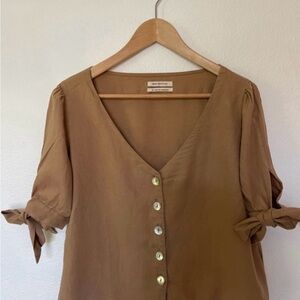 Urban Outfitters linnen blend top